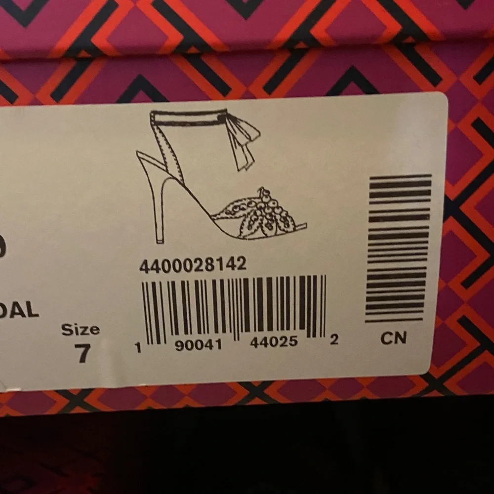 TORY BURCH NIB Seaside Red Suede Beaded Ribbon Ankle Strap Heels 7